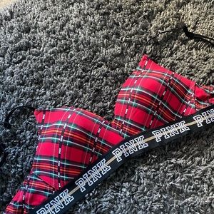 ✨PINK WEAR EVERYWHERE WIRELESS BRA✨